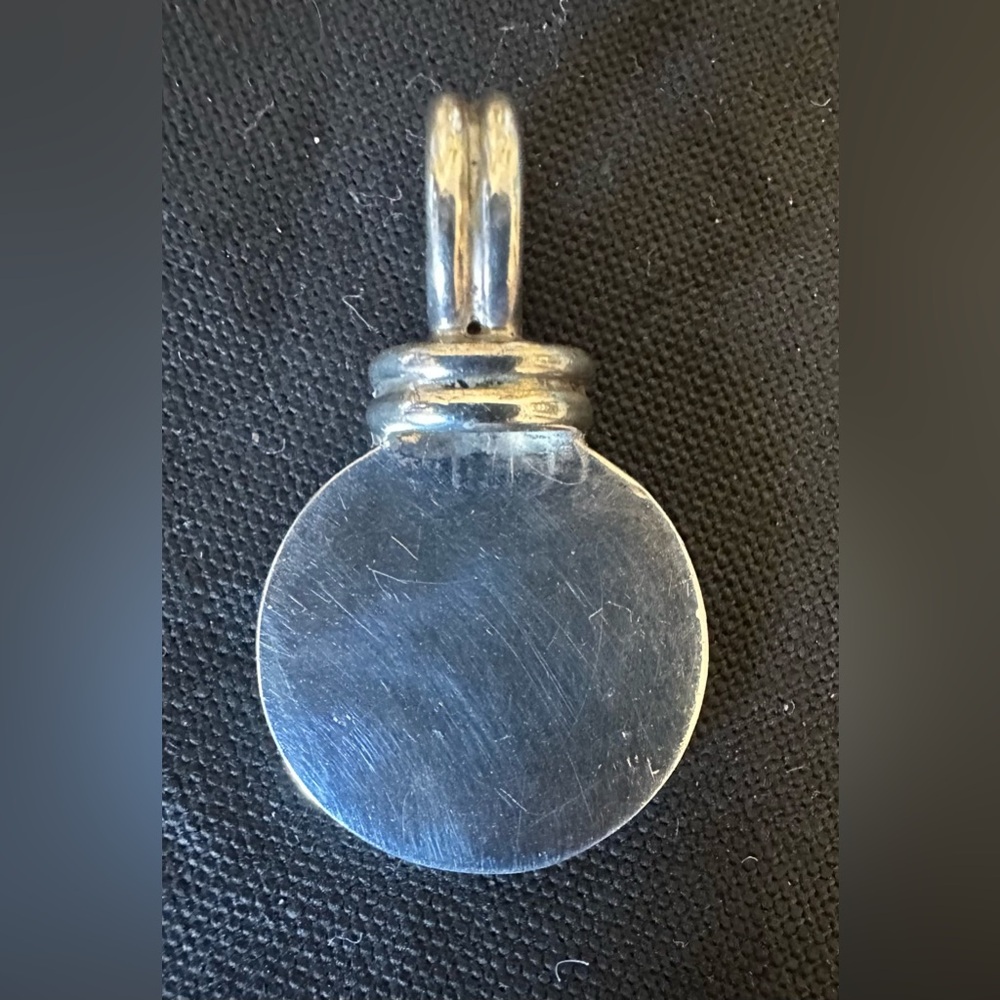 Vintage 925 Silver Cursive D Pendant Circle - Picture 4 of 5